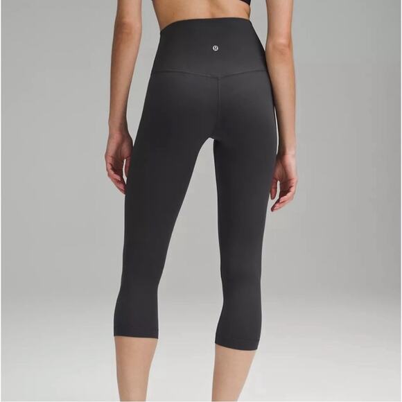lululemon Align High-Rise Crop 19” Size 4 - Picture 1 of 10